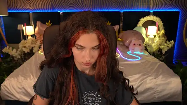 XXX chat uživo modela BabyFlowerr