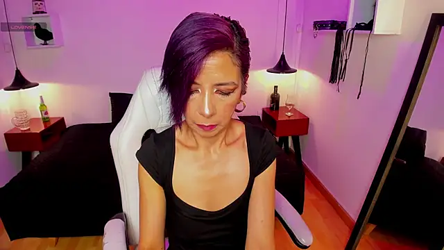Trinityy__ Chat XXX live