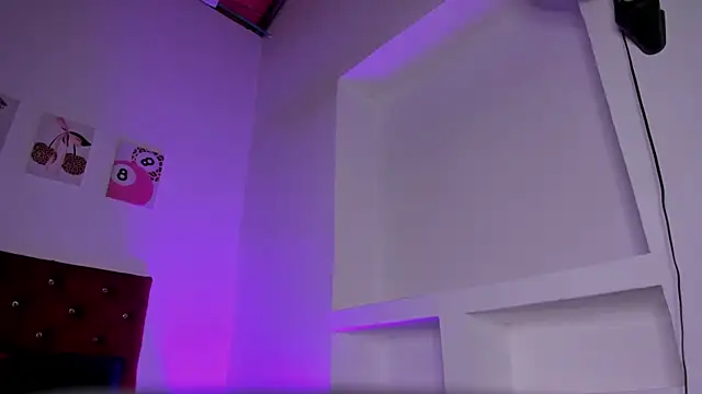 kittymonroe1 XXX чат на живо