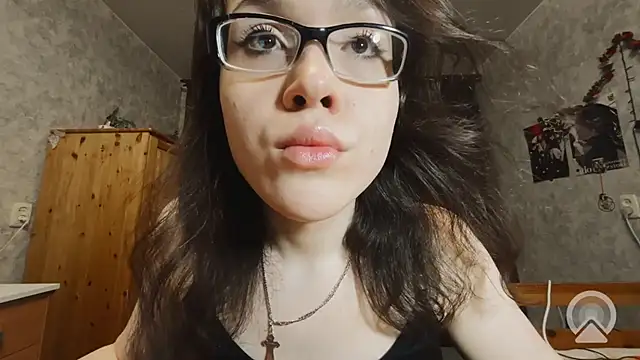 Pokazy przed kamerką – RachelSav