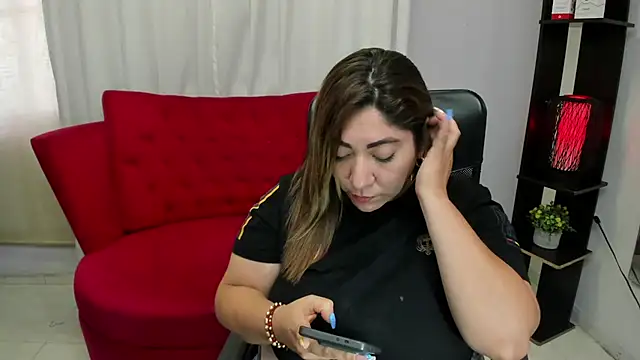 kendra_fire's Live XXX Chat