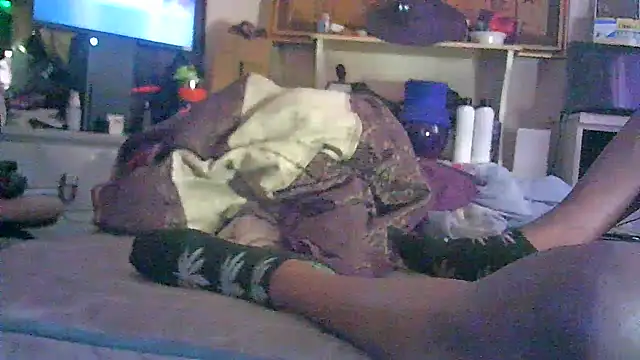 CR3M3_FIR3 Live XXX Chat