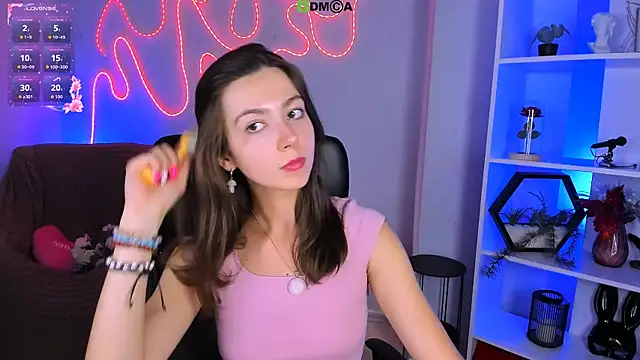 kitniss_dreamy's Live XXX Chat