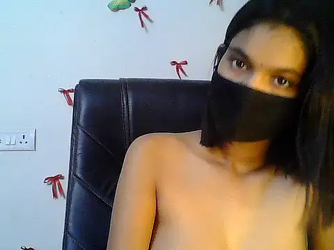 Hot_Deepansi02's Live XXX Chat