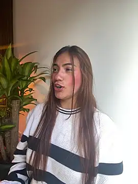 Chat +18 de emmily_d ao vivo