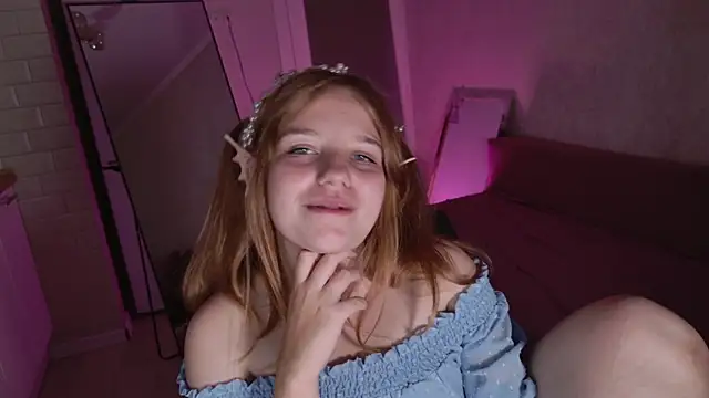 Luna404 Chat XXX in diretta