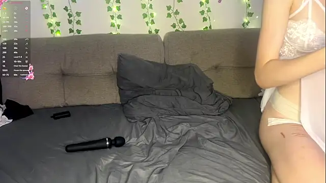 Chat XXX ao vivo de UrSexxLenaxx