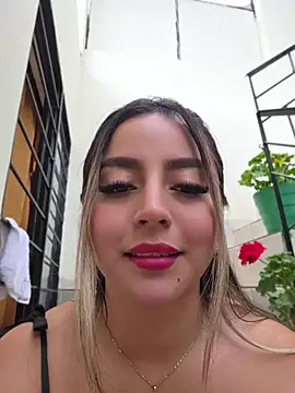 CelesteBlaze_'s Live XXX Chat