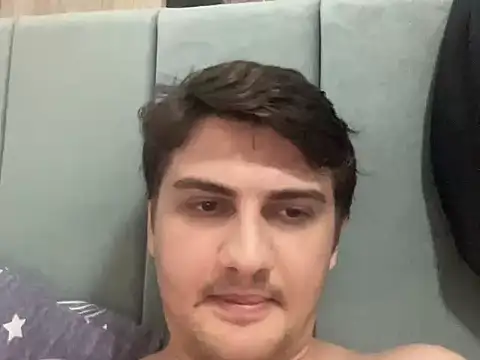 دردشة hazel_boyy الجنسية المباشرة