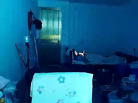 RebelAura's Webcam Show