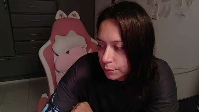 Živý XXX chat MommyMiaWs