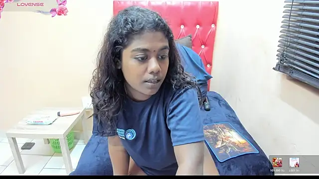 Chat +18 de FOXY_LUNA ao vivo
