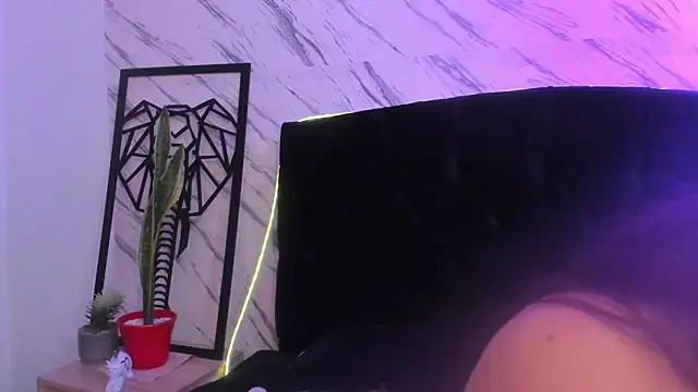 valleriagp's Live XXX Chat