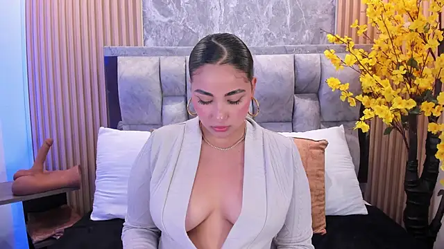 دردشة Sulay_Kim الجنسية المباشرة