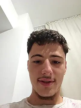 denysio89's Live XXX Chat