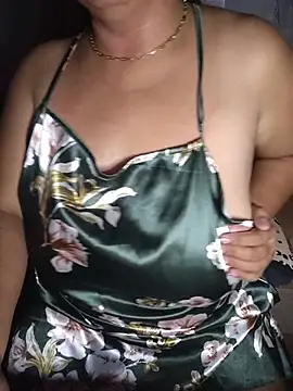 Chatroom XXX en direct de BlackLady_Rose