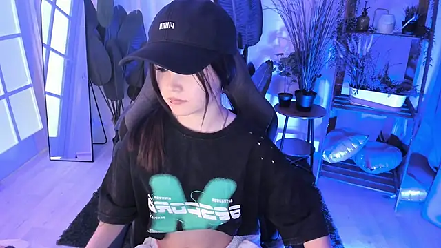 Elainebeness XXX чат на живо