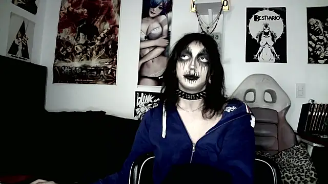 XXX chat uživo modela kiiler_queen