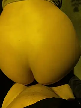 Elvira75 webcam show