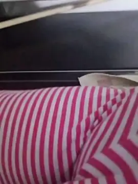 cachonda69- Show in webcam