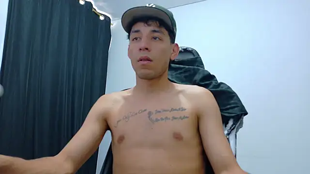 bully_boss Chat XXX live
