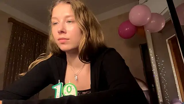TarenOgilvie Live XXX-Chat