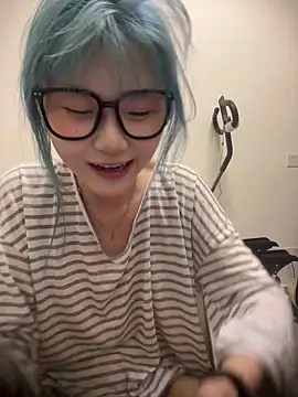 Rocket-Girl – Naživo XXX chat