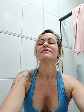 Misaudibel Adlı Modelin Canlı XXX Sohbeti