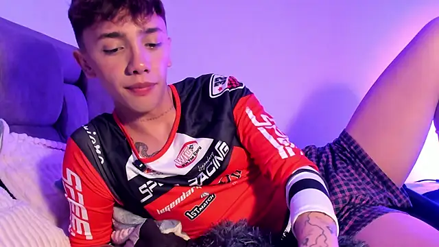 Timothy_ros – Naživo XXX chat
