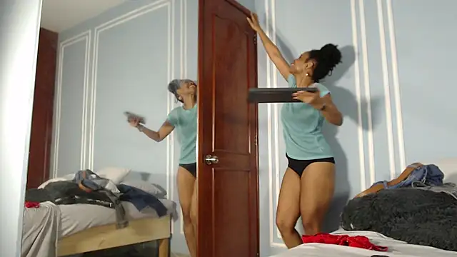 Chat XXX en directo de ChantalGarner