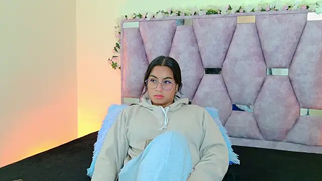 Chat XXX en directo de iris_mandarinne_