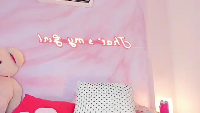 Iam_Caami_ Adlı Modelin Canlı XXX Sohbeti