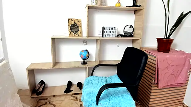 LinaBrowm Live XXX-chat