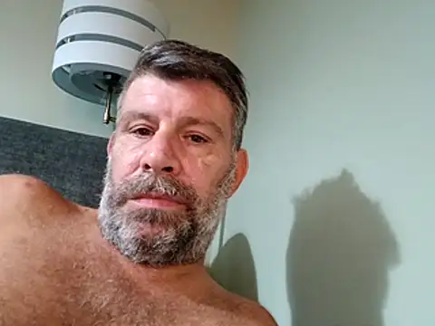 stud2512 Chat XXX in diretta