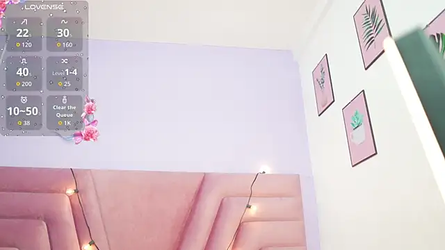 צ'אט XXX בשידור חי של EbonyCoWorker