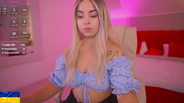 SusieWood's Live XXX Chat