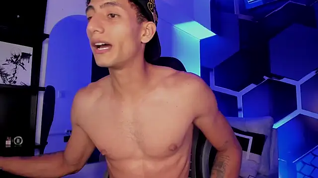 Chat XXX ao vivo de MaxiimoRomano_