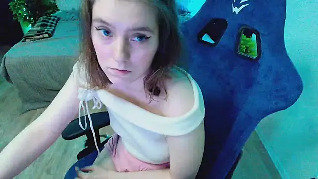 CranberryHot live XXX chat