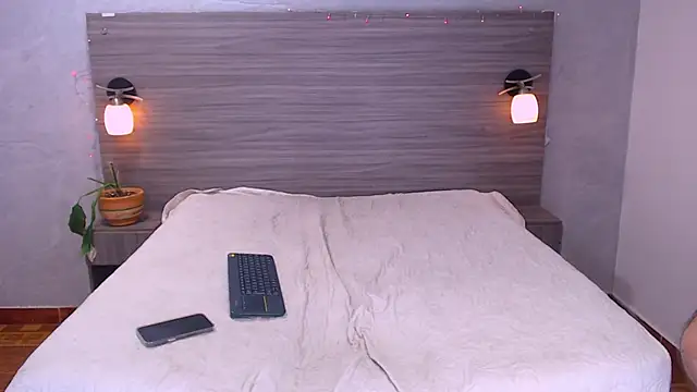 Lucas_Knight élő XXX-chatje