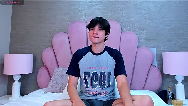 ColtonRyann Live XXX-chat