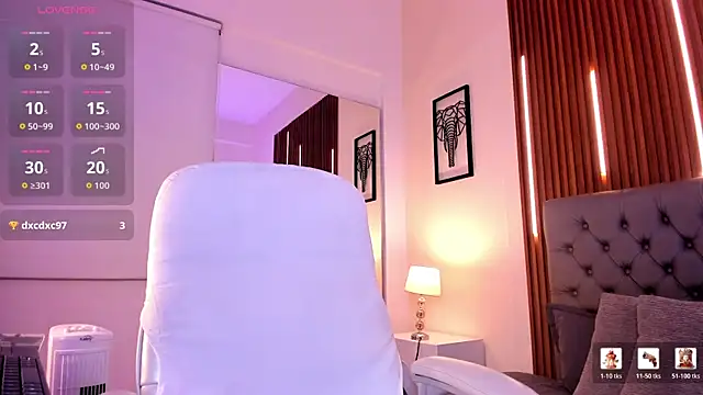 Charlotte_Sky 现场XXX聊天