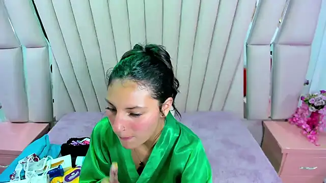 دردشة _Luna_Bennett الجنسية المباشرة
