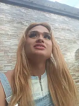 Lilit_doll's Webcam Show