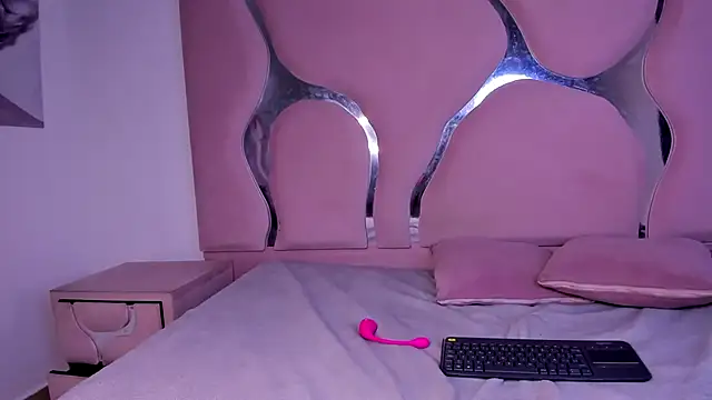 ambarglowasm live XXX chat