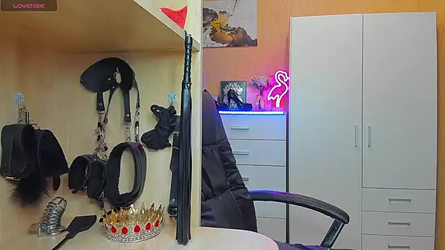 KristiTopxx Chat XXX in diretta