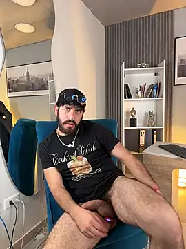 DomBoy_n Live XXX chat