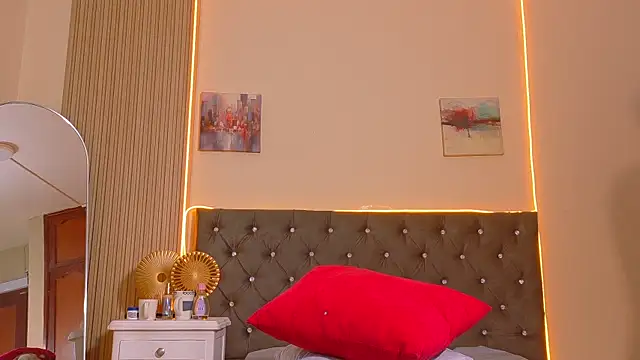 XXX chat uživo modela Alex_Bloom