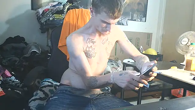 jizzyglizzy92 webkamerás műsora