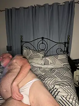عرض كام greyoakbear