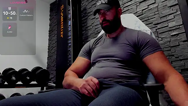 XXX chat uživo modela David_Big_Daddy